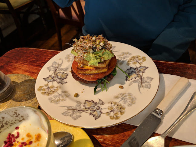 54 High St, Tunbridge Wells TN1 1XF, United Kingdom