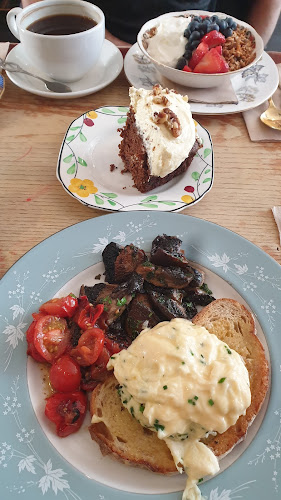 54 High St, Tunbridge Wells TN1 1XF, United Kingdom