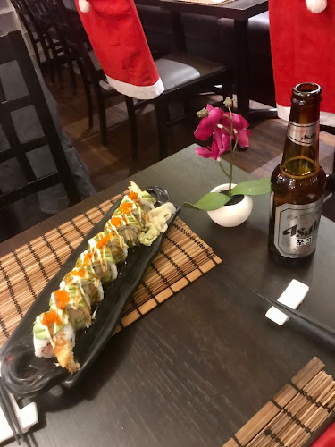 Bonzai Sushi & Noodle Bar - Hospitality and gastronomy