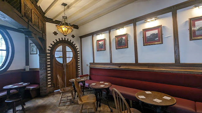 The Albion - Hospitality and gastronomy