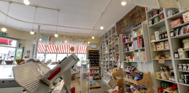 211 Victoria Park Rd, London E9 7JN, United Kingdom