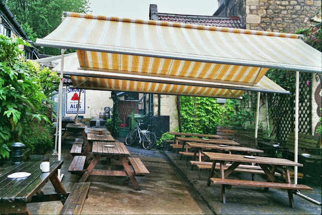 Opinii despre The Bell Inn în Bath - Hospitality and gastronomy