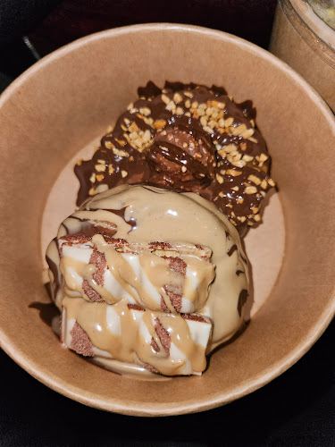 Iyce desserts - Hospitality and gastronomy