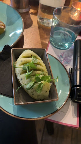 Opinii despre The Folly în London - Hospitality and gastronomy