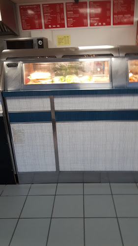 Opinii despre The Happy Fish & Chips în Caerphilly - Hospitality and gastronomy