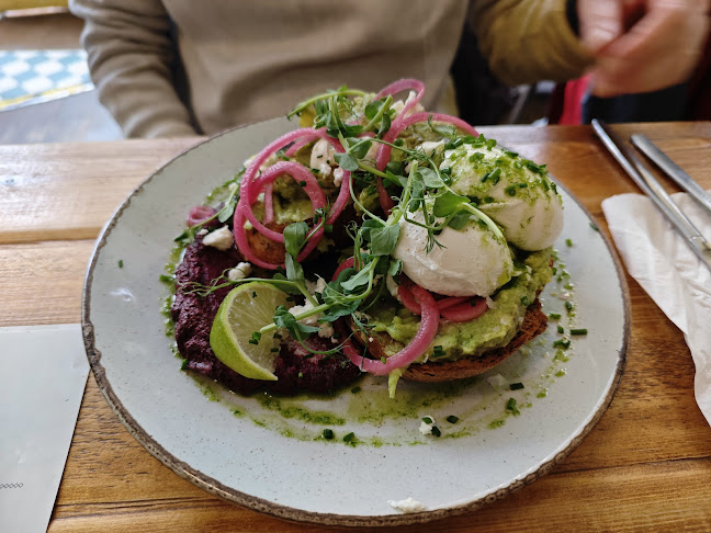 Comentarii opinii despre Foliage Cafe