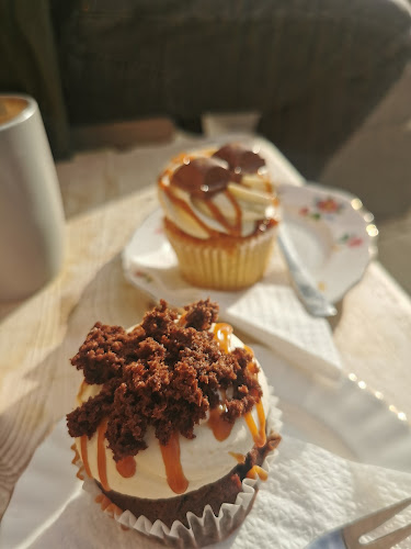 Comentarii opinii despre Crumbs Cupcakery