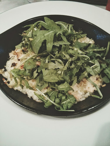 Comentarii opinii despre The Crown