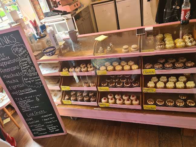 Comentarii opinii despre Crumbs Cupcakery