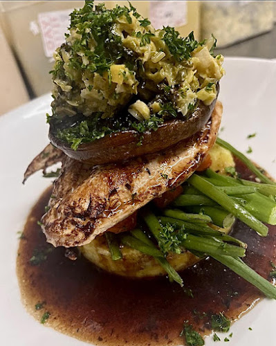 The Farmers Baycliff - Hospitality and gastronomy