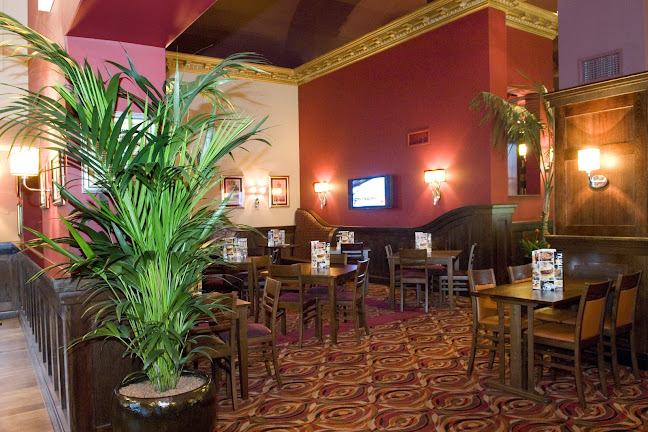 The Hippodrome - JD Wetherspoons - Market Drayton