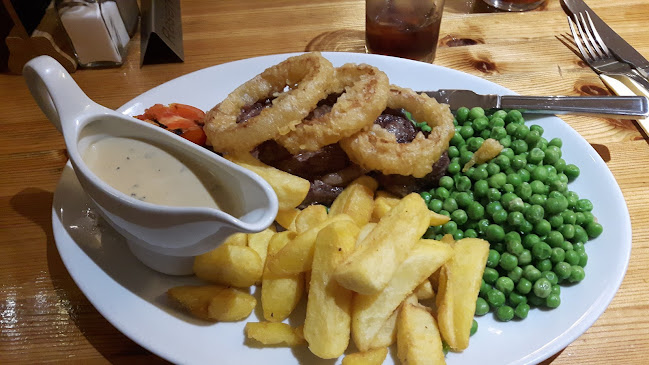 Opinii despre The Plough & Harrow în Pershore - Hospitality and gastronomy