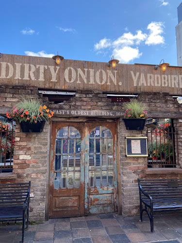 The Dirty Onion and Yardbird