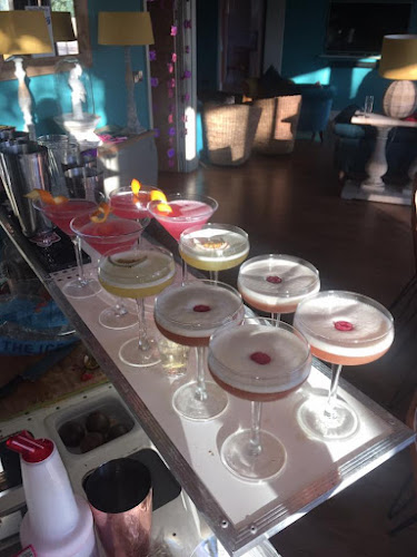 Opinii despre DnH Craft Cocktails în Glasgow - Hospitality and gastronomy