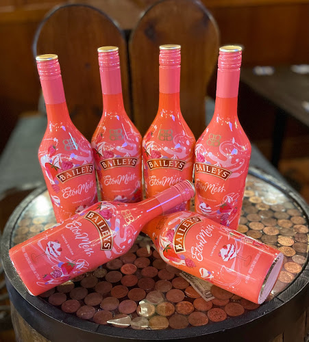 Comentarii opinii despre Mulhollands Bar & Off licence