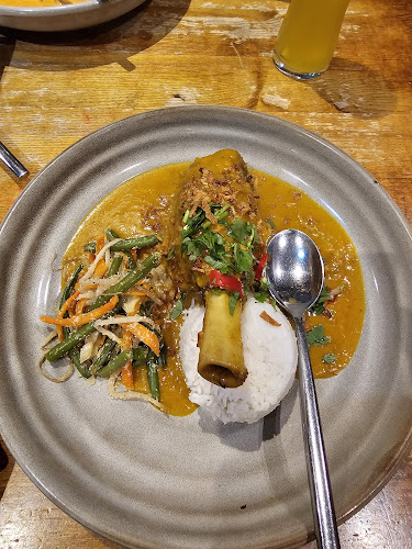 Comentarii opinii despre The Moderation