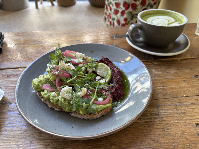 Comentarii opinii despre Foliage Cafe