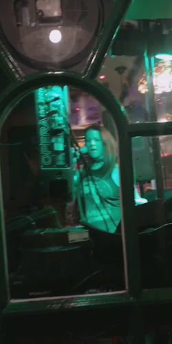 Opinii despre House Of Sounds în Weymouth - Hospitality and gastronomy