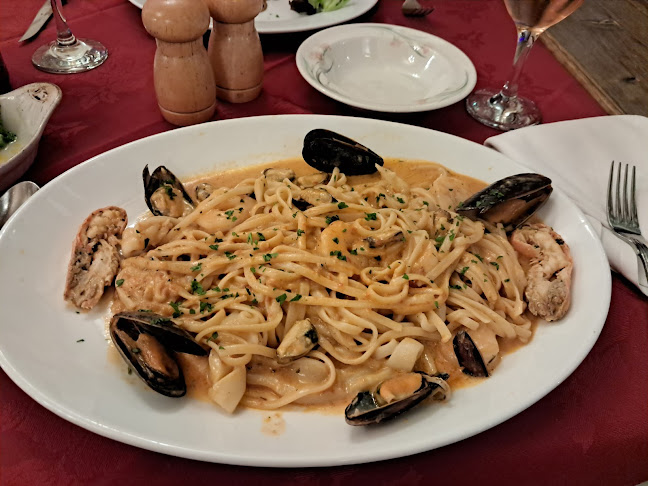 36 Guildford St, Luton LU1 2NR, United Kingdom