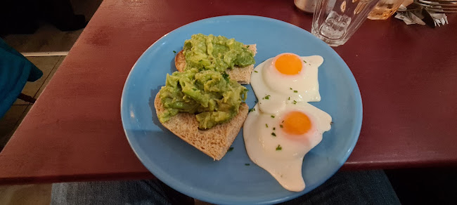 Comentarii opinii despre Tartan Coffee House