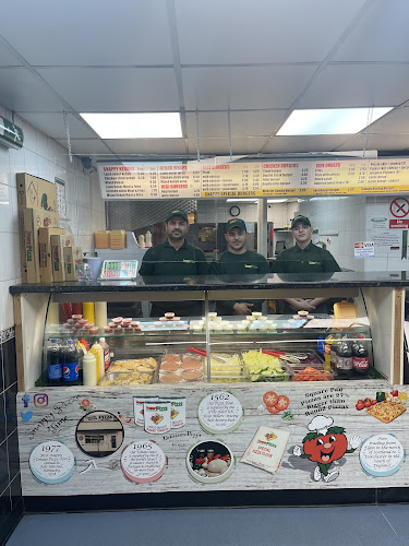 Snappy Tomato Pizza - Evesham - Hospitality and gastronomy