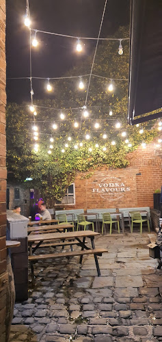 Comentarii opinii despre Revolution Leeds - Call Lane