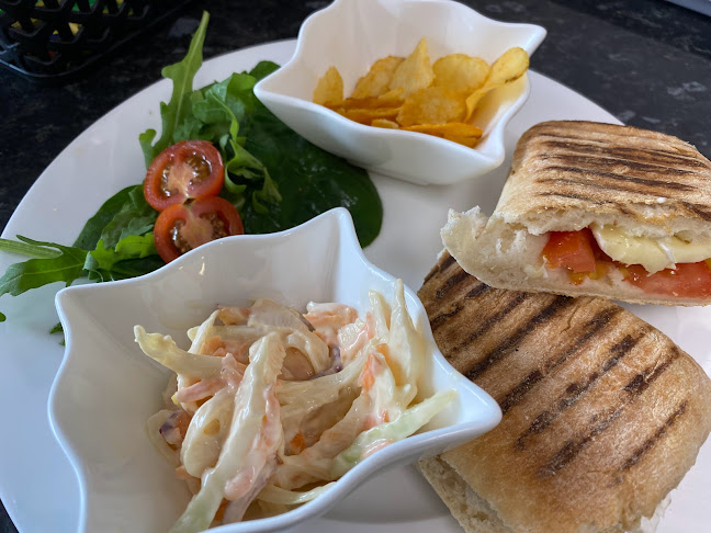 Mims Moms Coffee & Champagne Bar