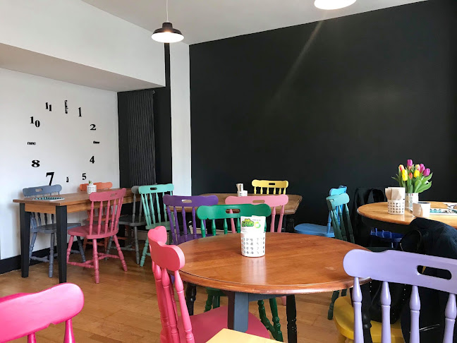 Dubbing Good Food - Buxton