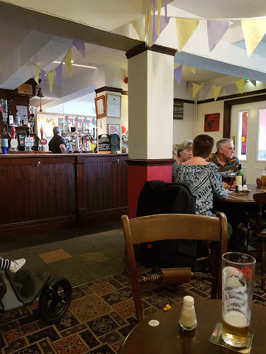 Ancient Briton - Hospitality and gastronomy