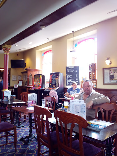 The Richard Oastler - JD Wetherspoon - Brighouse