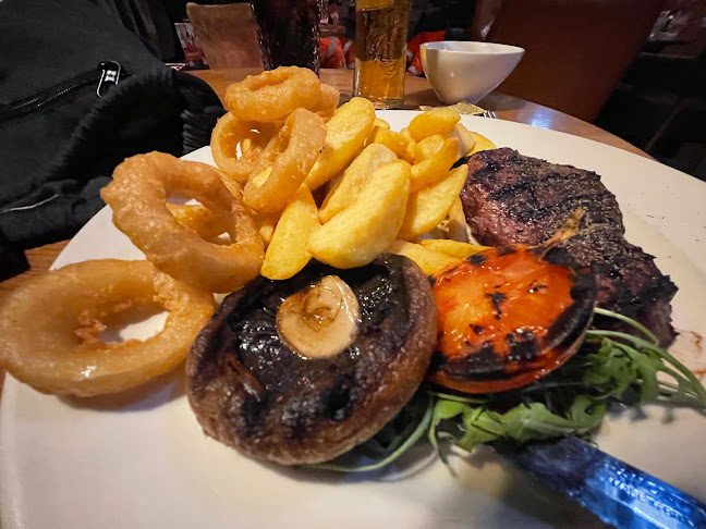 Coreys Mill Beefeater - Hospitality and gastronomy