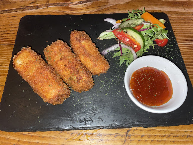 Comentarii opinii despre The Mine at CF47 & Castelany's Fine Dining