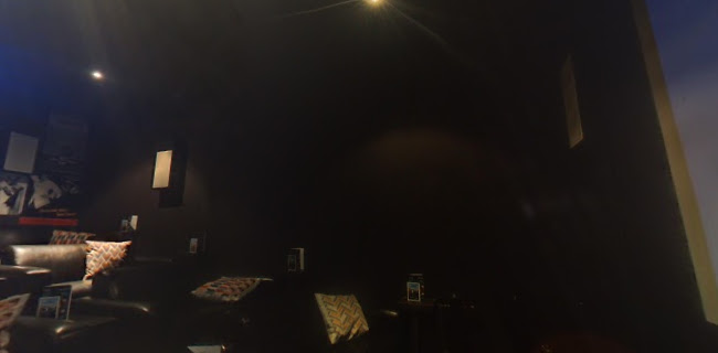 Opinii despre The Exhibit în London - Hospitality and gastronomy