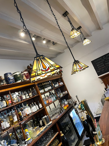 Comentarii opinii despre The Albion