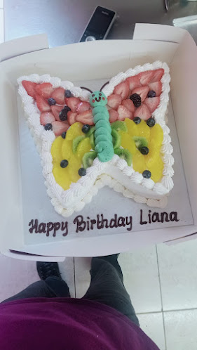 Opinii despre Egg Free Cake Box - Small Heath în Birmingham - Hospitality and gastronomy