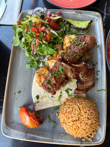 Comentarii opinii despre Shiraz Bar & Restaurant