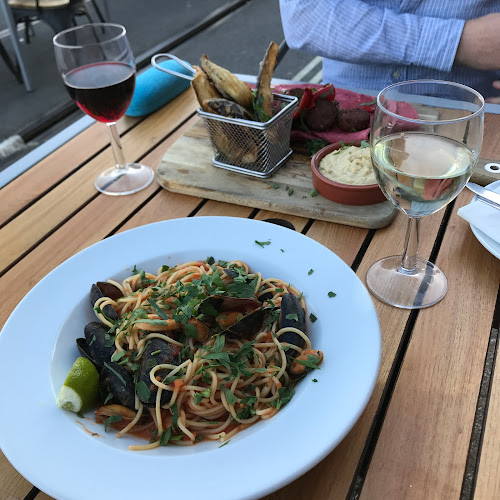 Opinii despre The George Bar & Grill în Weymouth - Hospitality and gastronomy