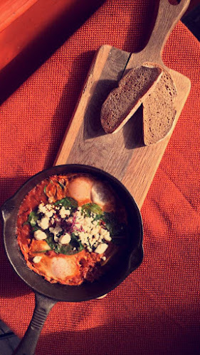 Opinii despre Cafe Tamra în London - Hospitality and gastronomy