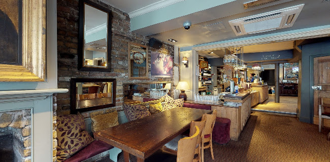 Opinii despre The Duchess of Cambridge Pub în Windsor - Hospitality and gastronomy