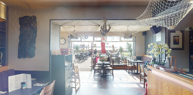 Nick's Fish Grill & Dessert