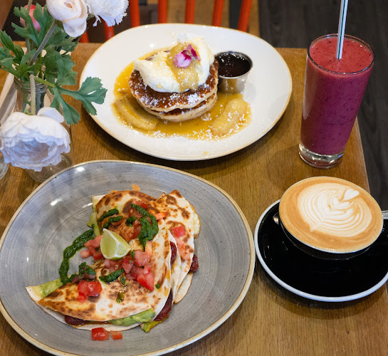 63 Northcote Rd, London SW11 1NP, United Kingdom