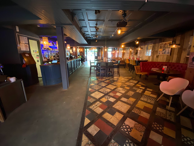 93 Alcester Rd, Moseley, Birmingham B13 8DD, United Kingdom