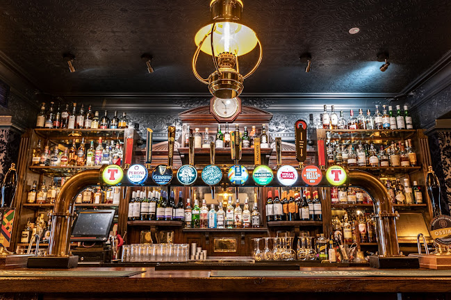 232 Canongate, Edinburgh EH8 8DQ, United Kingdom