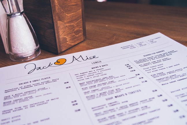 Comentarii opinii despre Jack and Alice