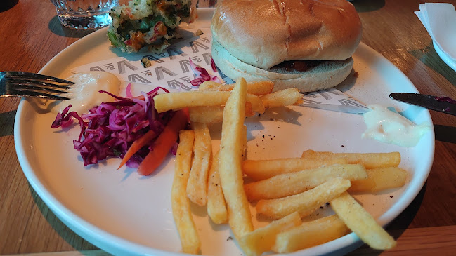 132 Main St, Prestwick KA9 1PB, United Kingdom