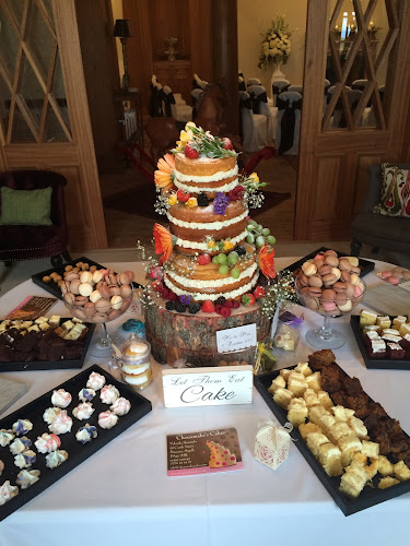 Chouxmakes Cakes - Hospitality and gastronomy