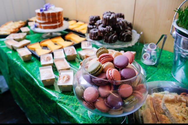 Chouxmakes Cakes - Dunoon