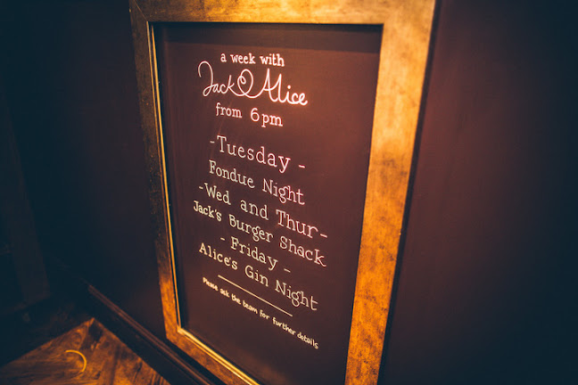 40 Packhorse Rd, Gerrards Cross SL9 8EB, United Kingdom