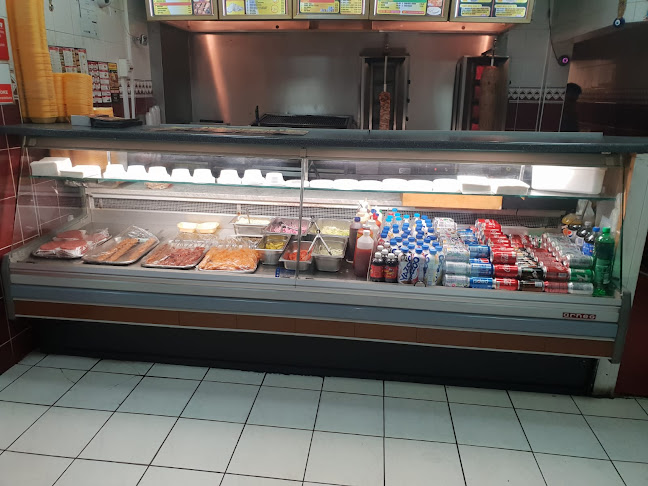 Yummies kebab and pizza house