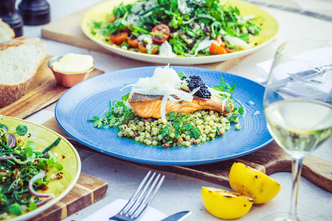 Opinii despre The Gate: Kitchen, Bar, Terrace în Richmond - Hospitality and gastronomy